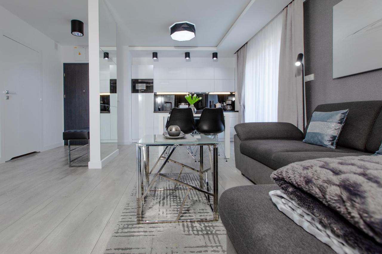 Apartament Linia Komfortu Gardenia Dziwnow Z Widokiem Na Morze Epapartamenty المظهر الخارجي الصورة