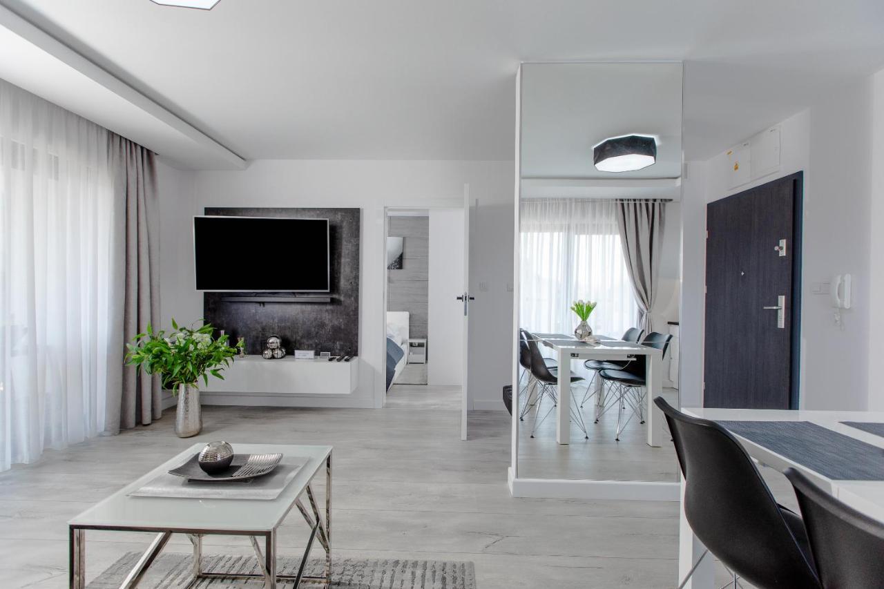 Apartament Linia Komfortu Gardenia Dziwnow Z Widokiem Na Morze Epapartamenty المظهر الخارجي الصورة