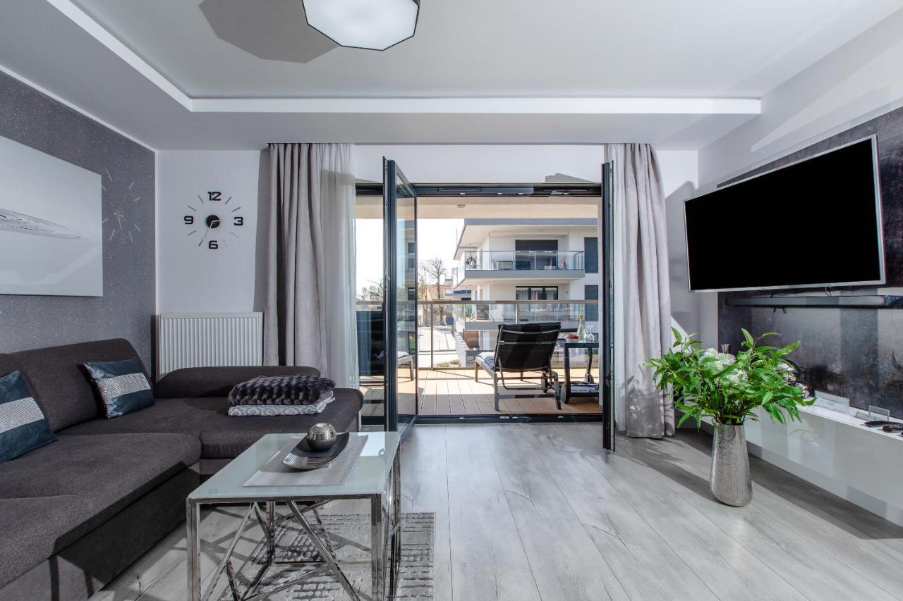 Apartament Linia Komfortu Gardenia Dziwnow Z Widokiem Na Morze Epapartamenty المظهر الخارجي الصورة