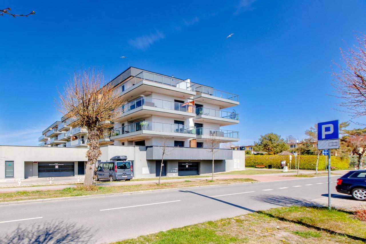 Apartament Linia Komfortu Gardenia Dziwnow Z Widokiem Na Morze Epapartamenty المظهر الخارجي الصورة