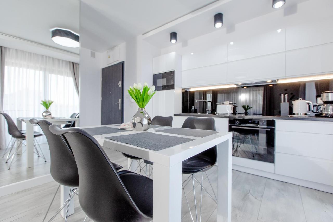 Apartament Linia Komfortu Gardenia Dziwnow Z Widokiem Na Morze Epapartamenty المظهر الخارجي الصورة